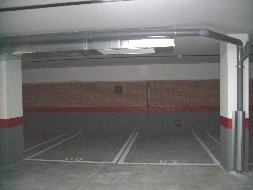 Alquilo plaza de garaje en zona Puente Vallecas